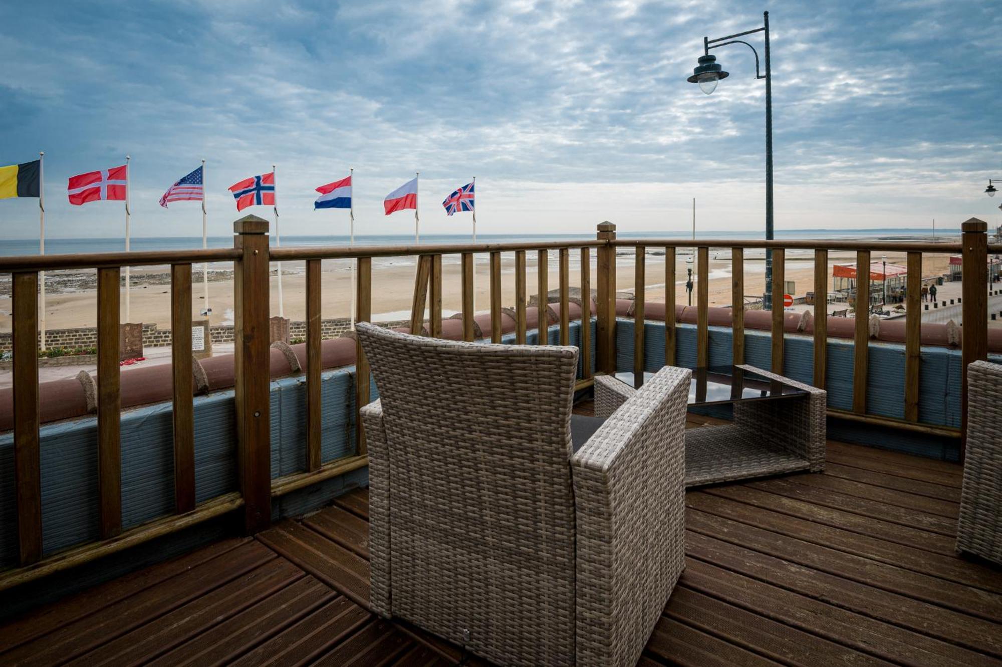 Saint Aubin Logis Hotel & Restaurant Saint-Aubin-Sur-Mer (Calvados) Exterior foto